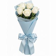 Букет 5 Белых роз Проуд в Вольно-Надеждинское