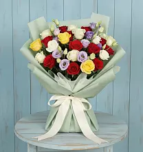 Букет цветов из:  Розы в Вольно-Надеждинское