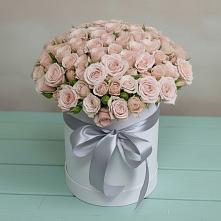 Цветочная композиция из Розы в шляпной коробке в Вольно-Надеждинское