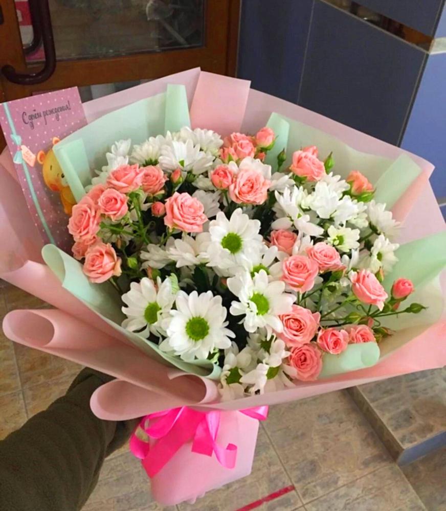 Букет цветов из: Розы и Хризантемы в Вольно-Надеждинское