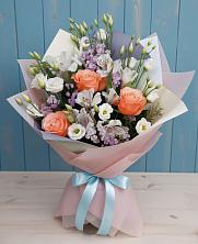 Букет цветов из:  Лизиантусы, Розы, Альстромерии и Гипсофила в Вольно-Надеждинское