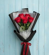 Букет цветов из:  Розы в Вольно-Надеждинское