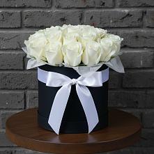 Цветочная композиция из Розы в шляпной коробке в Вольно-Надеждинское